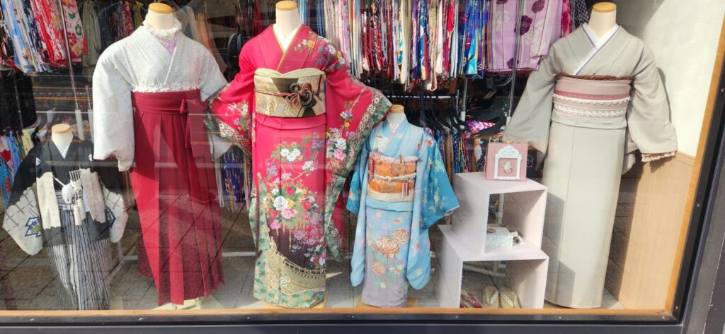 Tienda de kimonos, Foto por MarianaVeam